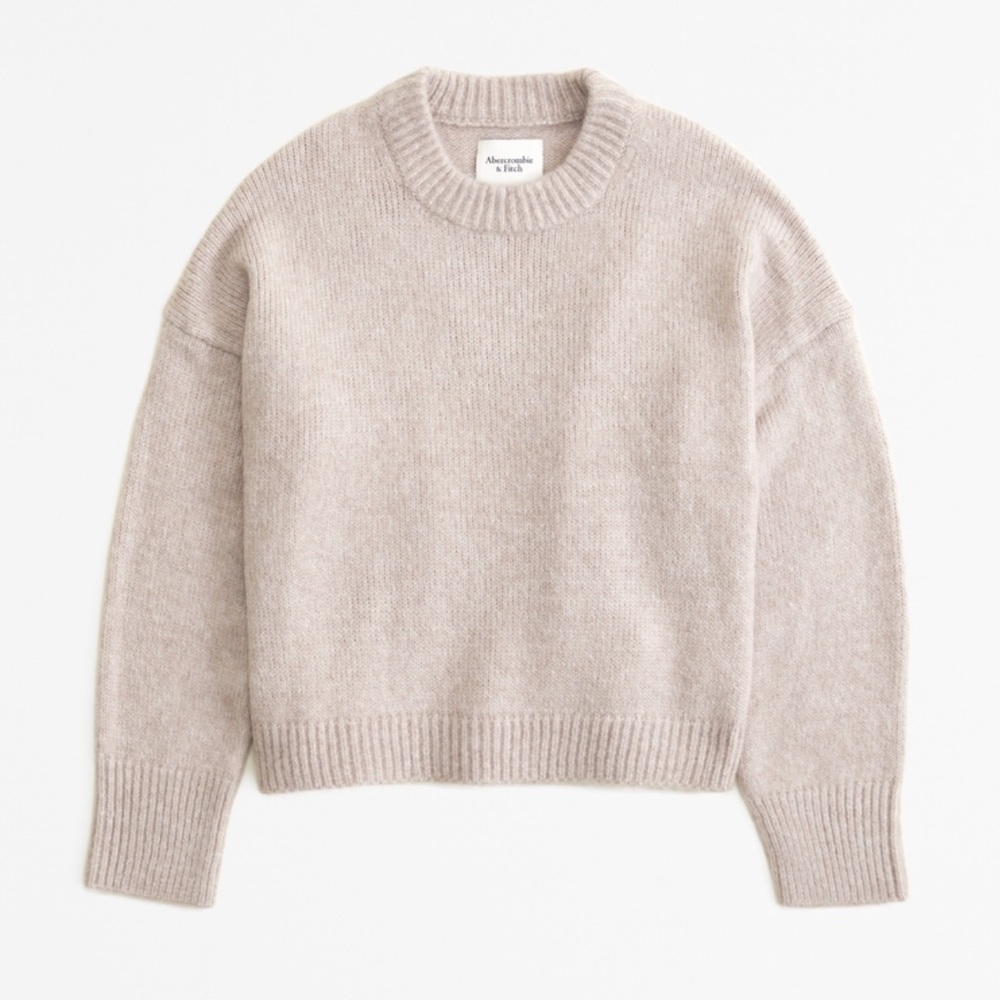 NWOT Abercrombie Wedge Crew Sweater in Light Taupe Size S